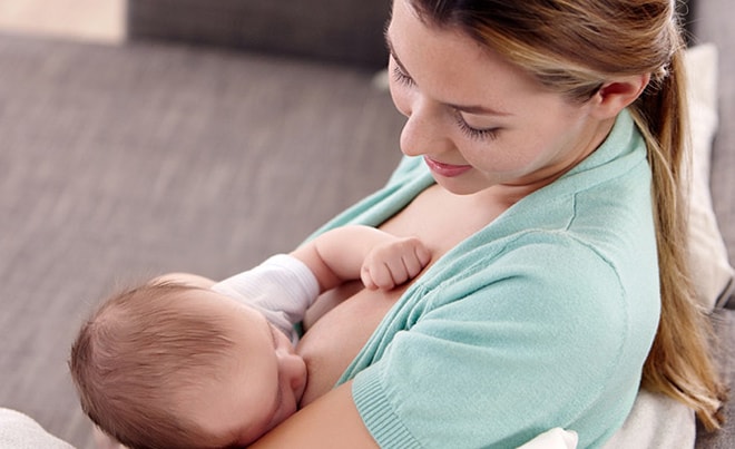 Common difficulties with breastfeeding